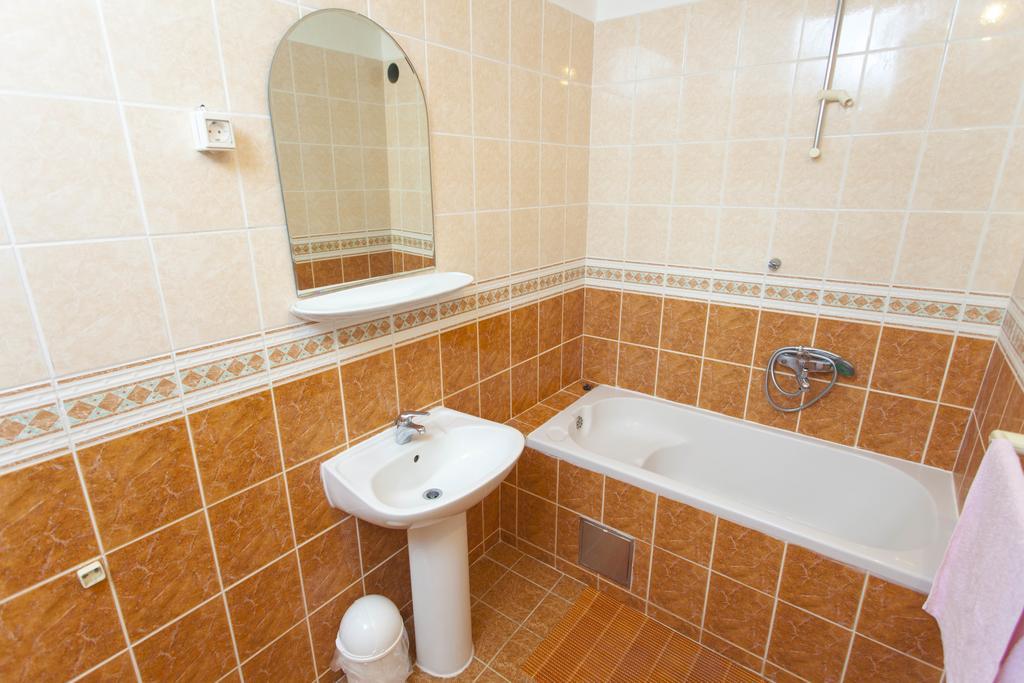 Carolija Apartment Makarska Room photo